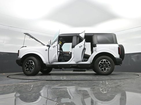 Used 2023 Ford Bronco Outer Banks image 49