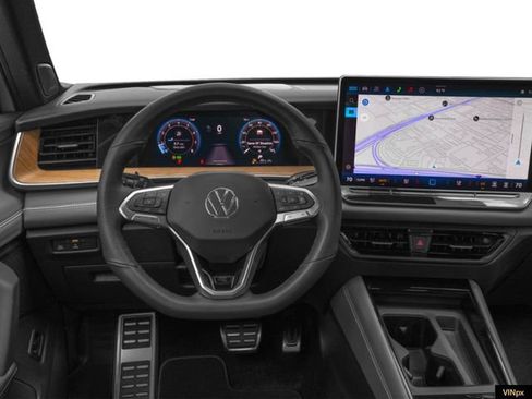 New 2026 Volkswagen Tiguan SEL R-Line AWD/4WD image 8