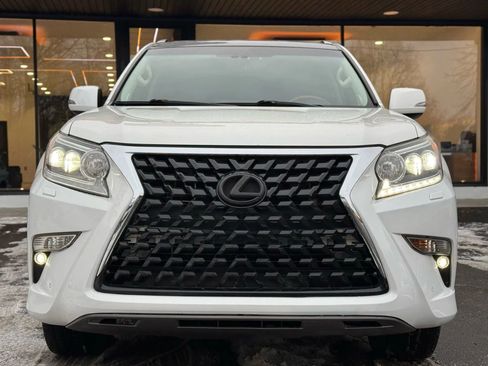 Used 2016 Lexus GX 460 image 32