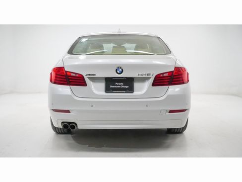 Used 2015 BMW 528i xDrive Sedan image 10