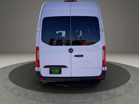 Used 2021 Mercedes-Benz Sprinter 2500 image 5