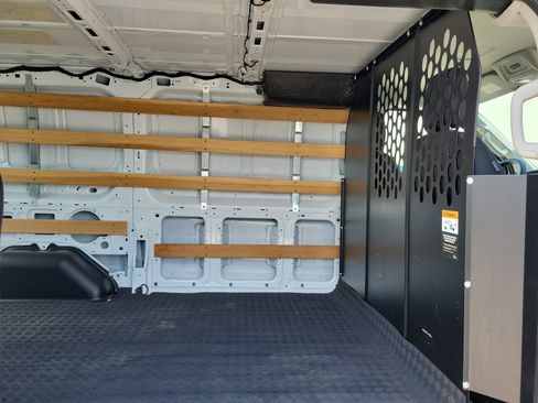 Used 2025 Ford Transit 250 Low Roof w/ Exterior Upgrade Package RWD image 12