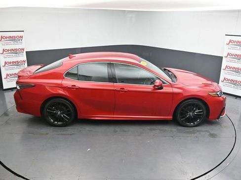 Used 2023 Toyota Camry XSE FWD image 32