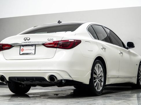 Used 2018 INFINITI Q50 Luxe w/ Essential Package (3.0T Luxe) RWD image 13