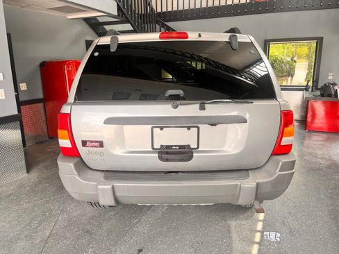 Used 2002 Jeep Grand Cherokee Laredo image 6