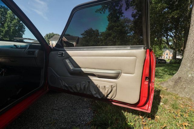 Used 1992 Ford Mustang LX RWD image 77