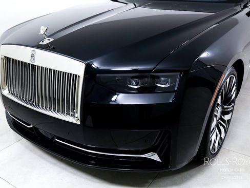 New 2027 Rolls-Royce Ghost AWD/4WD image 37