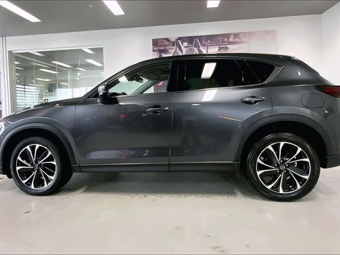 Used 2023 MAZDA CX-5 AWD 2.5 S w/ Premium Plus Pkg image 3