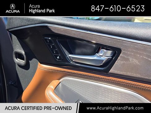 Used 2023 Acura MDX SH-AWD w/ Advance Package image 12