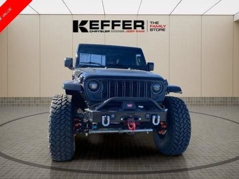Used 2022 Jeep Gladiator Sport AWD/4WD image 10