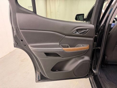 Used 2019 GMC Acadia SLE w/ Driver Alert Package I AWD/4WD image 19