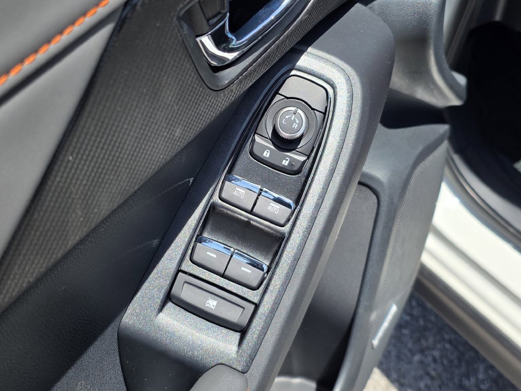 New 2026 Subaru Crosstrek 2.5i Limited AWD/4WD image 17