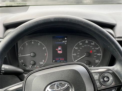 Used 2023 Toyota Corolla LE image 16