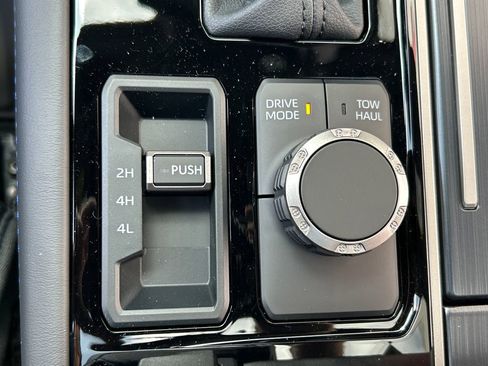 New 2026 Toyota Tundra Platinum AWD/4WD image 16