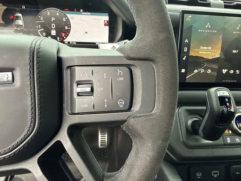 Used 2023 Land Rover Defender 110 Carpathian Edition image 25