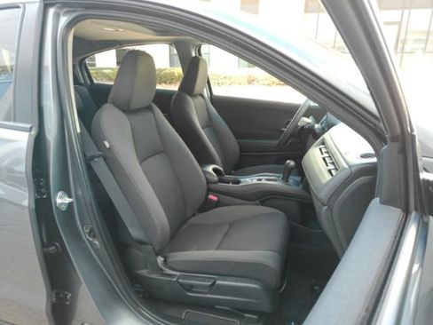 Used 2022 Honda HR-V EX image 22