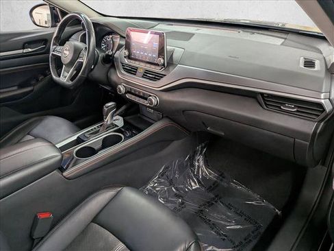 Used 2023 Nissan Altima 2.5 SR FWD image 27