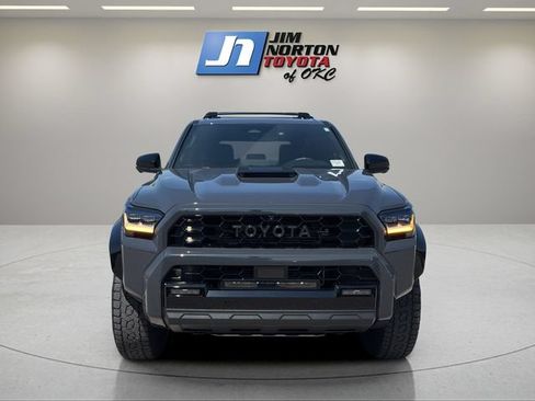 Used 2025 Toyota 4Runner TRD Pro AWD/4WD image 2