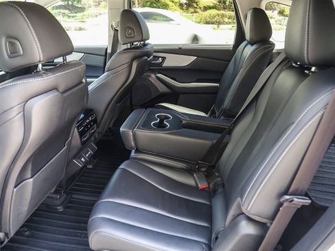 Used 2023 Acura MDX SH-AWD w/ Technology Package image 22