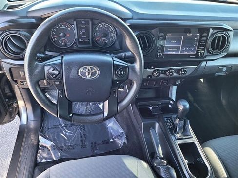Used 2020 Toyota Tacoma SR image 11