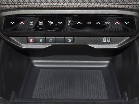 New 2026 Jeep Cherokee Limited AWD/4WD image 16