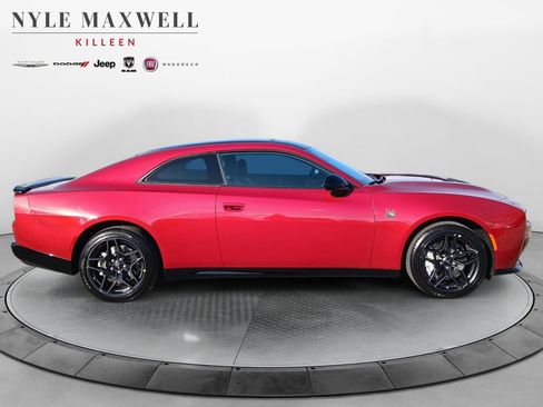New 2026 Dodge Charger Scat Pack w/ Blacktop Package AWD/4WD image 17