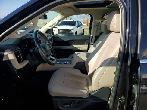 Used 2024 Ford Expedition Max Limited image 14