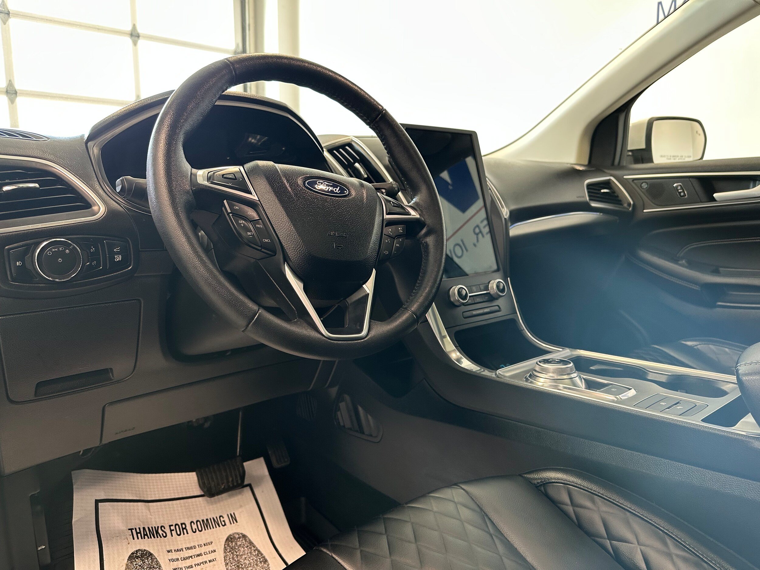 Used 2024 Ford Edge Titanium AWD/4WD image 9