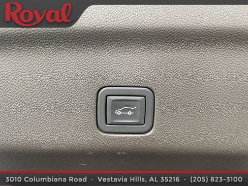 Used 2023 GMC Yukon Denali w/ LPO, Floor Liner Package image 11
