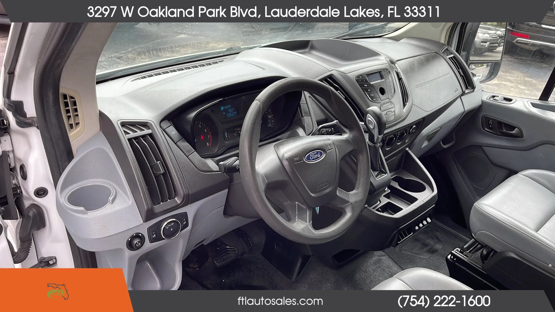 Used 2015 Ford Transit 150 130 Low Roof w/ Exterior Upgrade Package RWD image 23