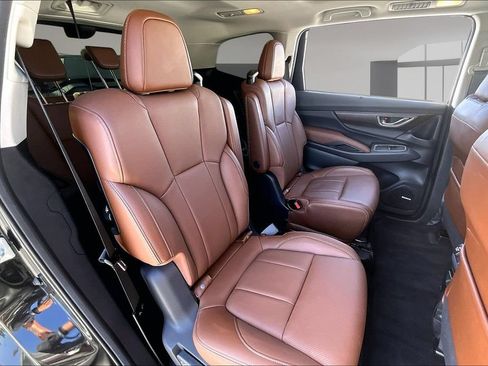 Used 2024 Subaru Ascent Touring AWD/4WD image 23