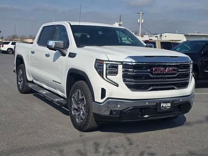 New 2026 GMC Sierra 1500 SLT