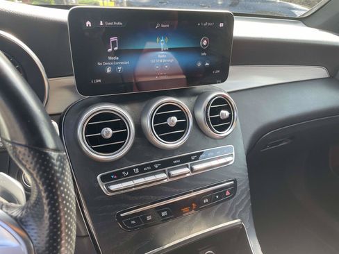 Used 2021 Mercedes-Benz GLC 300 w/ AMG Line image 13