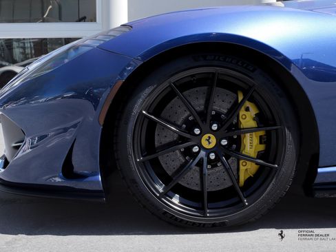 Certified 2019 Ferrari 812 Superfast RWD image 11