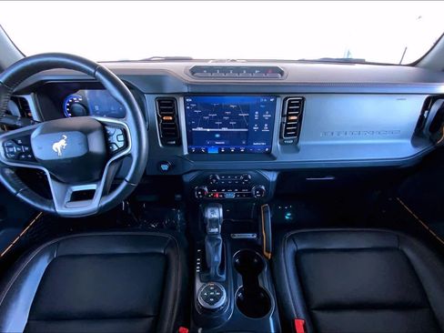 Certified 2024 Ford Bronco Badlands image 14