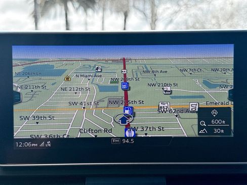 Used 2019 Audi Q5 2.0T Premium Plus w/ Premium Plus Package image 14