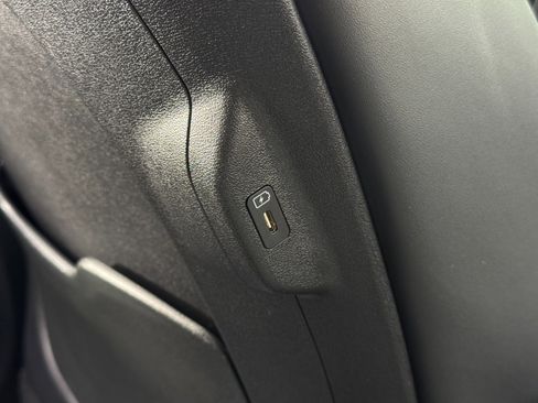 Used 2023 Kia EV6 GT-Line w/ GT-Line Suede Seat Package image 34