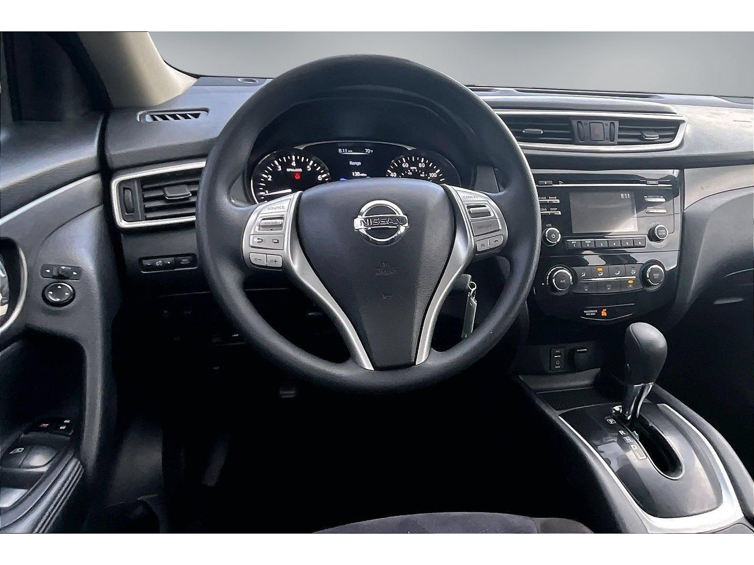 Used 2015 Nissan Rogue S AWD/4WD image 8
