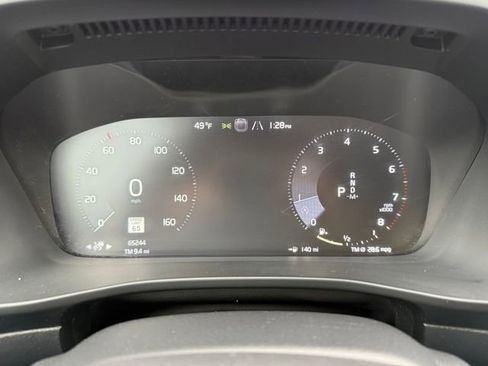 Used 2021 Volvo XC40 T5 Inscription w/ Protection Package image 22