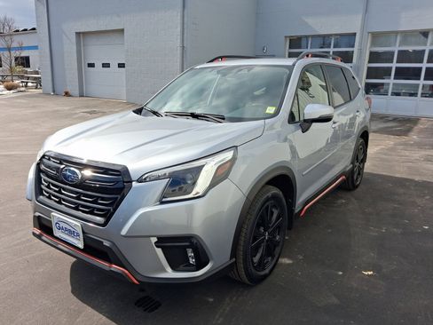 Used 2024 Subaru Forester Sport image 31