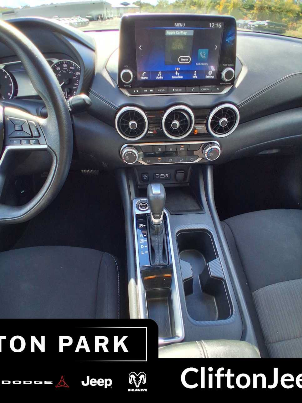 Used 2024 Nissan Sentra SV FWD image 18