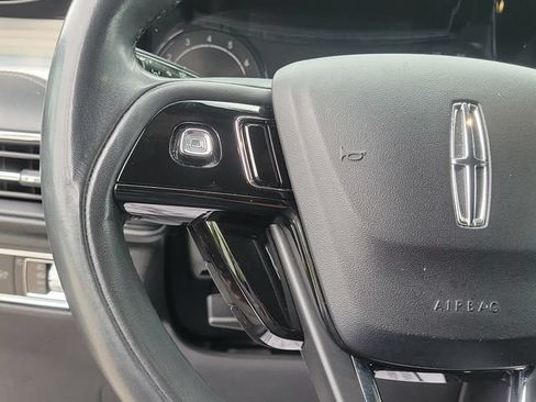 Certified 2021 Lincoln Corsair FWD image 19