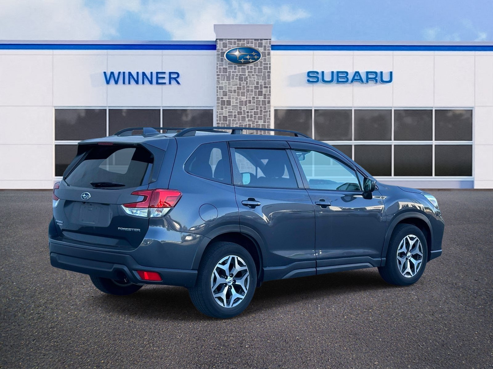 Used 2024 Subaru Forester Premium AWD/4WD image 6