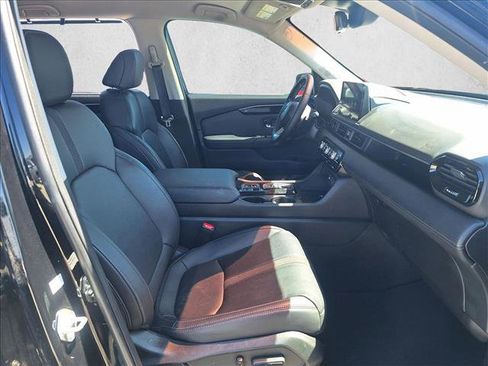 Used 2023 Honda Pilot EX-L image 19