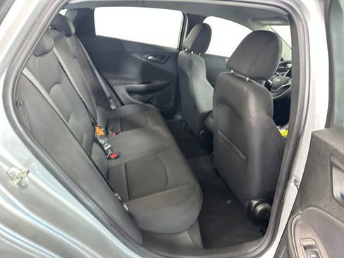 Used 2021 Chevrolet Malibu LS image 27