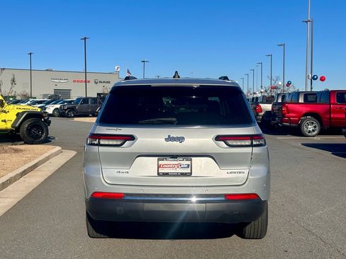 Used 2023 Jeep Grand Cherokee L Limited image 8