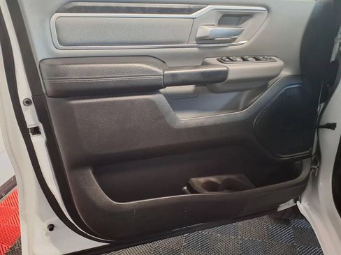 Used 2020 RAM 1500 Big Horn AWD/4WD image 15