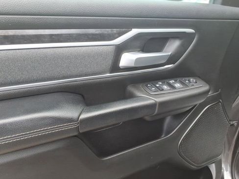 Used 2022 RAM 1500 Big Horn AWD/4WD image 12
