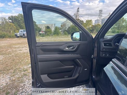 Certified 2022 Chevrolet Tahoe RST w/ Luxury Package image 17