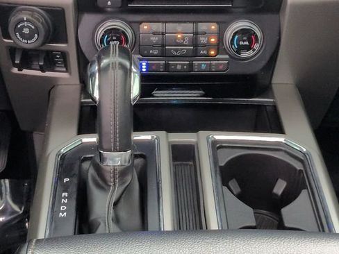 Certified 2018 Ford F150 Lariat w/ Equipment Group 502A Luxury AWD/4WD image 19